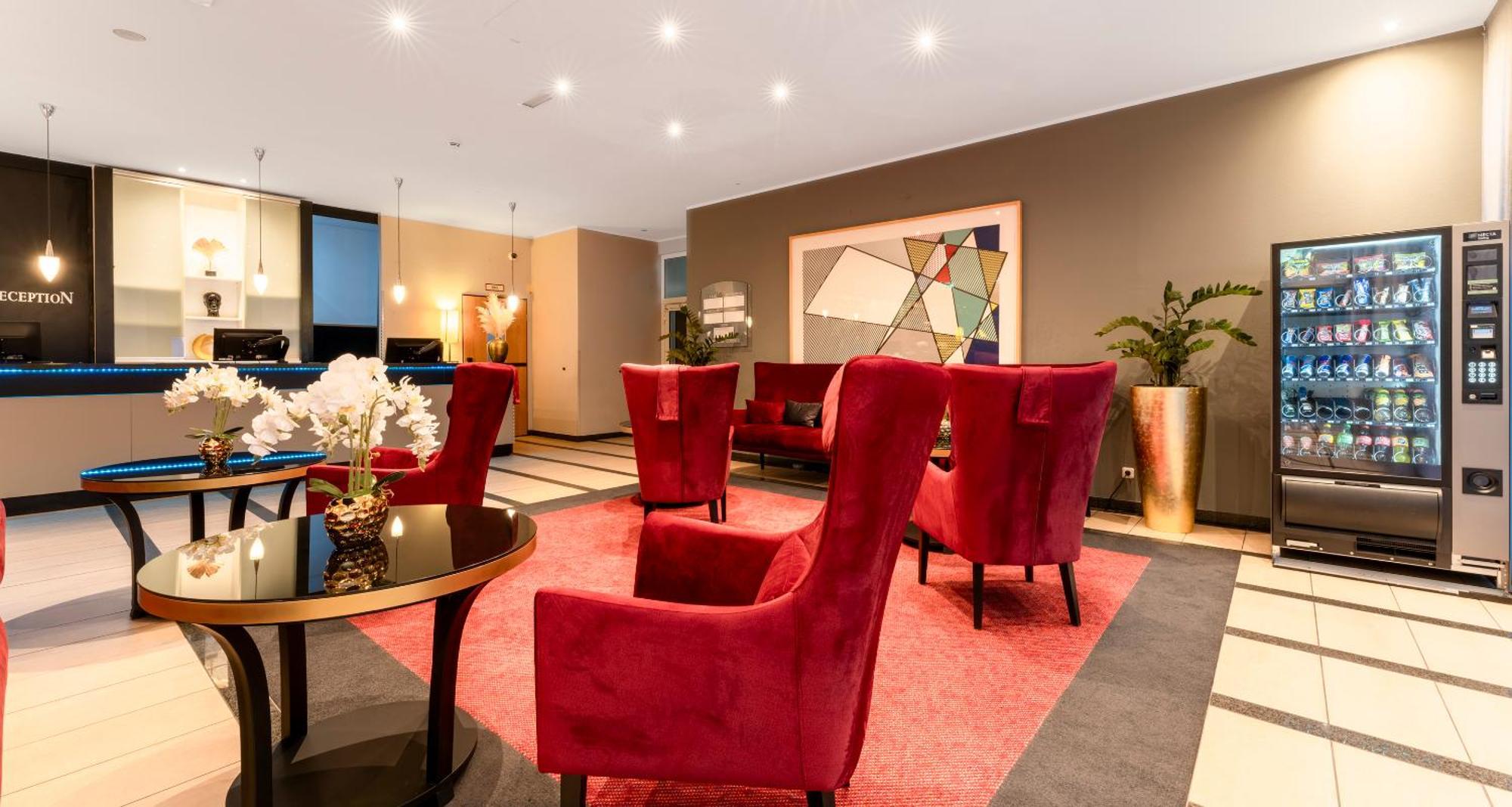 Plaza Premium Koeln Hotel Exterior photo